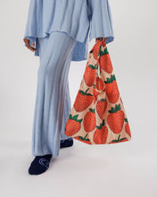 Load image into Gallery viewer, Baggu Standard Reuseable Bag - Strawberry