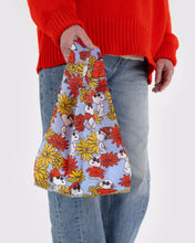 Load image into Gallery viewer, Baggu Baby Reusable Bag - Floral Snoopy