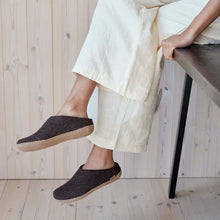 Load image into Gallery viewer, Glerups Slip-On - Brown