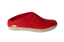 Load image into Gallery viewer, Glerups Slip-On - Red