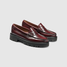 Load image into Gallery viewer, G.H. Bass Whitney Super Lug Loafers - Wine