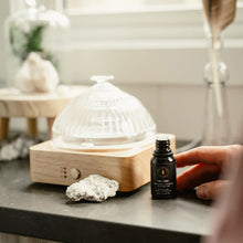 Load image into Gallery viewer, Hollow Tree Candles The Lions - Diffuser Oil