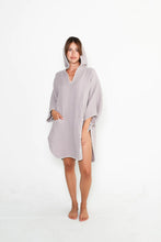 Load image into Gallery viewer, Tofino Towel Cocoon Surf Poncho