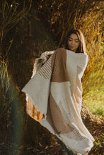 Load image into Gallery viewer, Tofino Towel Alchemy Throw