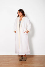 Load image into Gallery viewer, Tofino Towel Boreal Fleece Robe