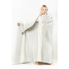Load image into Gallery viewer, Blacksaw Siempre Recycled Blanket - Heather