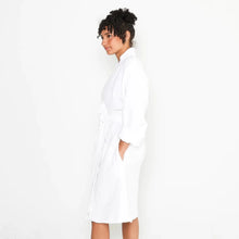 Load image into Gallery viewer, Tofino Towel Quest Robe