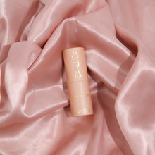 Load image into Gallery viewer, 828 Aroma 'Lady of Love' Solid Perfume
