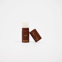Load image into Gallery viewer, 828 Aroma 'Amora' Solid Perfume
