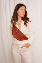 Load image into Gallery viewer, Market Canvas Laurel Sling Bag
