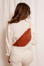 Load image into Gallery viewer, Market Canvas Laurel Sling Bag
