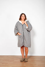 Load image into Gallery viewer, Tofino Towel Polar Fleece Zip Poncho
