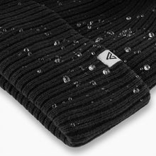 Load image into Gallery viewer, Vessi Forecast Beanie - Black
