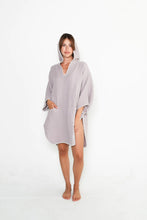 Load image into Gallery viewer, Tofino Towel Cocoon Surf Poncho
