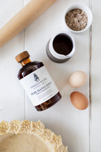 Load image into Gallery viewer, Cosman &amp; Webb Organic Maple Syrup, Amber, Rich Taste
