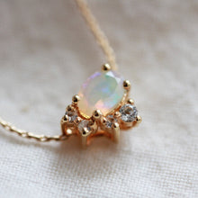 Load image into Gallery viewer, Little Gold Estella Necklace
