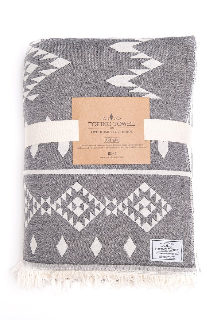 Coastal throw blanket hot sale